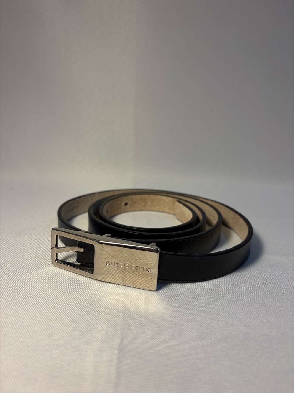 Liz Claiborne Black Leather Belt with Brushed Silver Buckle